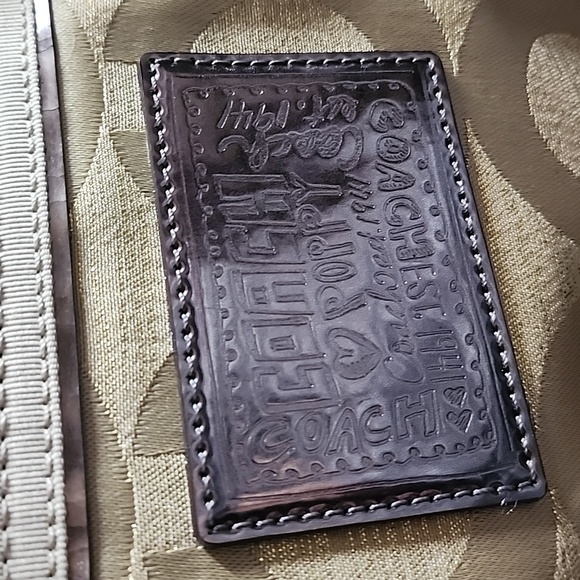 Coach Golden Poppy shoulder bag W/ 3 Original Tags ♡ EUC♡ - Picture 10 of 16